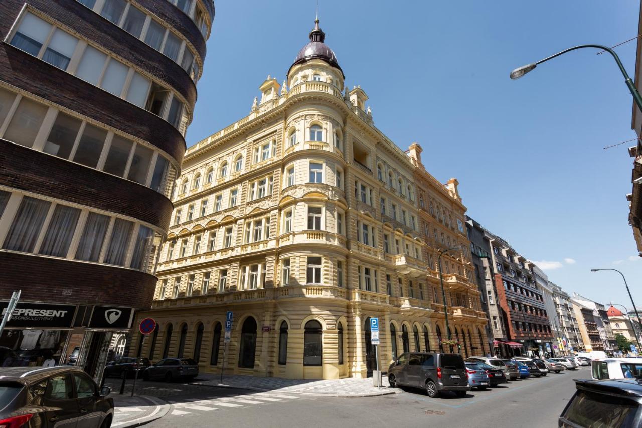 Sunlit Studio Near Wenceslas Square By Prague Days 아파트 외부 사진